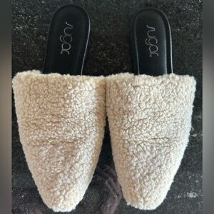 Sugar Cream Sherpa Pointed Slide Mules